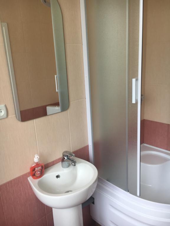 Apartment On Mira Avenue Izmajil Kültér fotó