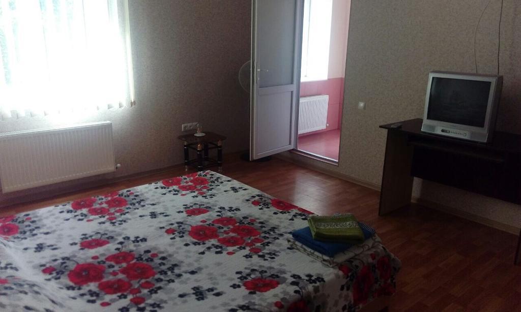 Apartment On Mira Avenue Izmajil Kültér fotó